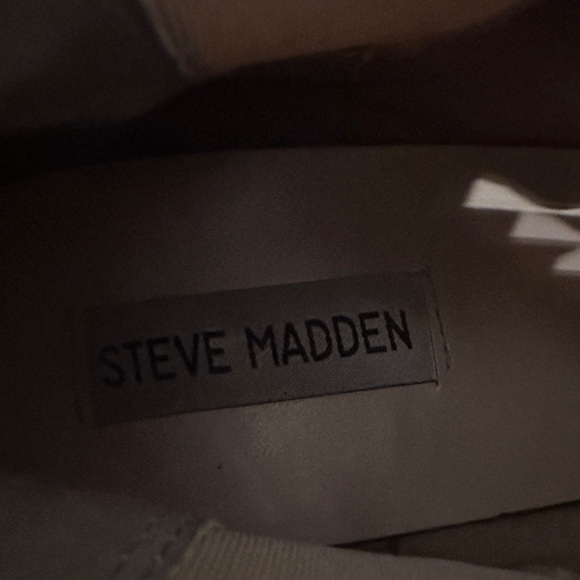 Steve Madden Tan Suede Ankle Boots - Picture 3 of 11